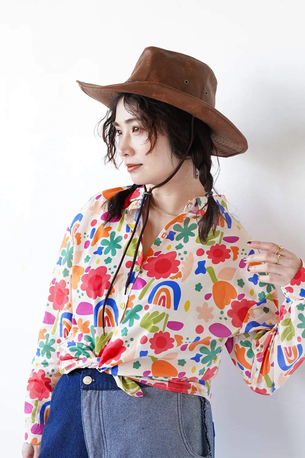 ポップフラワープリントコットンシャツ