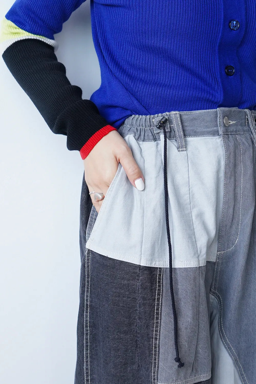 リビルドパラシュートデニムパンツ – LILA & CITTA ONLINE SHOP リビルドパラシュートデニムパンツ – LILA & CITTA ONLINE SHOP