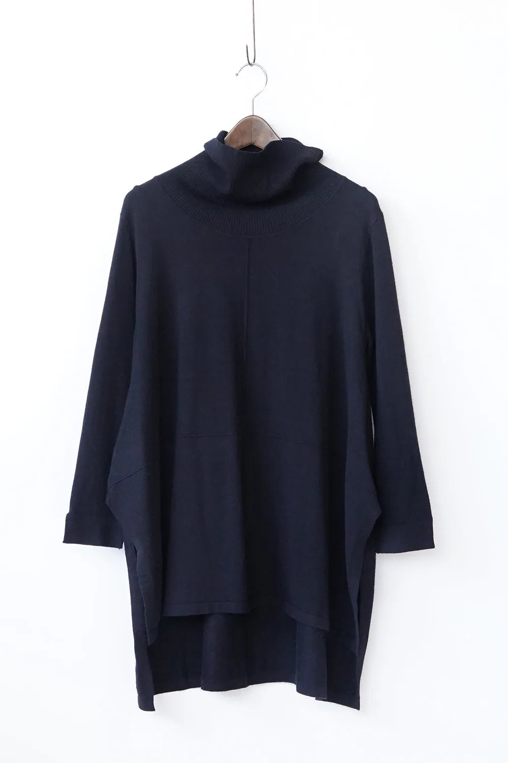 タートルチュニックニット