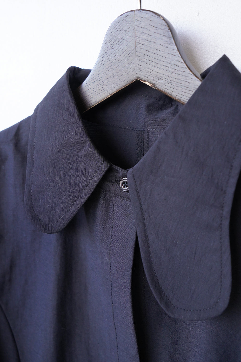 アシメカラーアシメヘムパネルラインシャツ – LILA & CITTA ONLINE SHOP