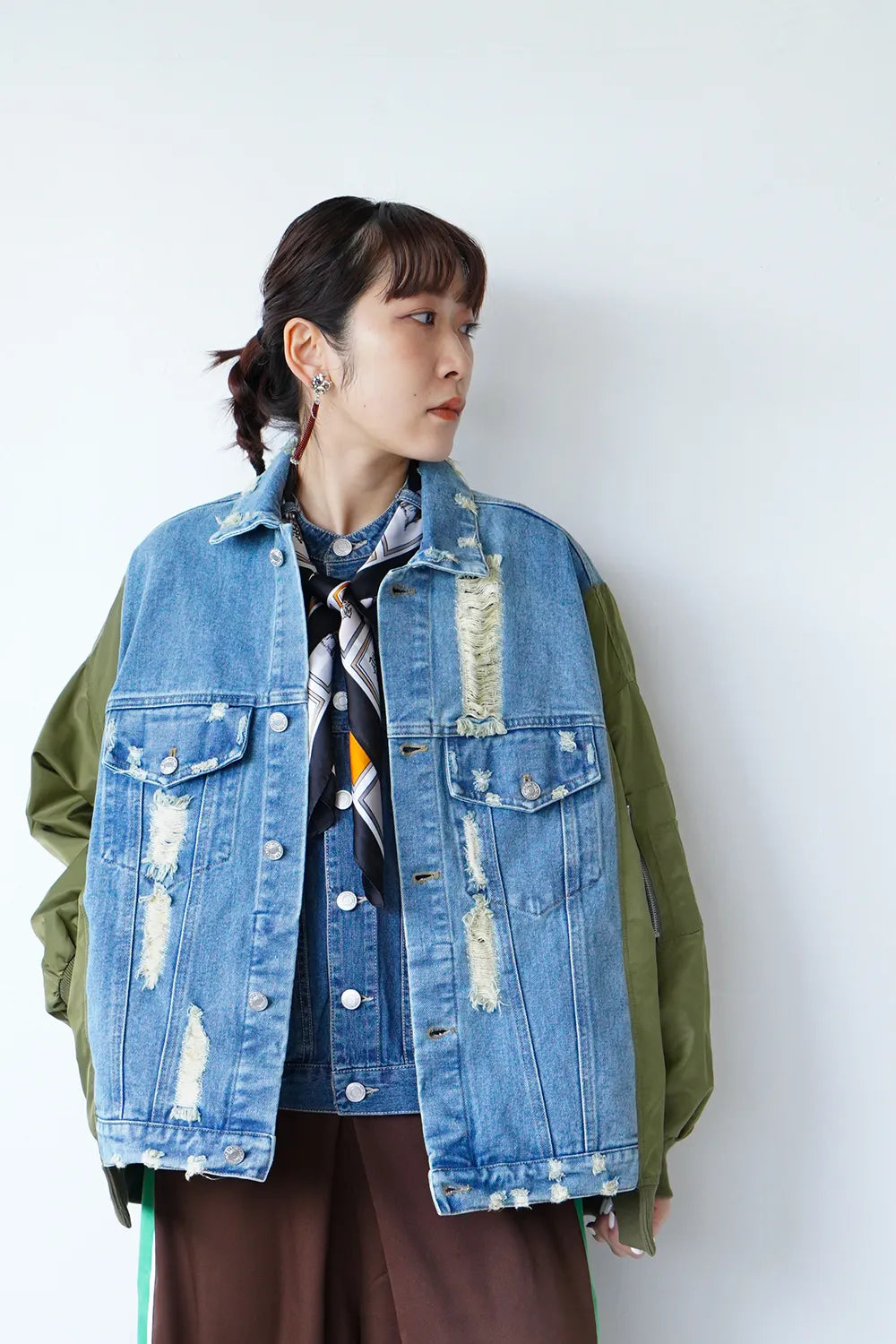 MICALLE MICALLE】ダメージデニム×ナイロンドッキングブルゾン – LILA