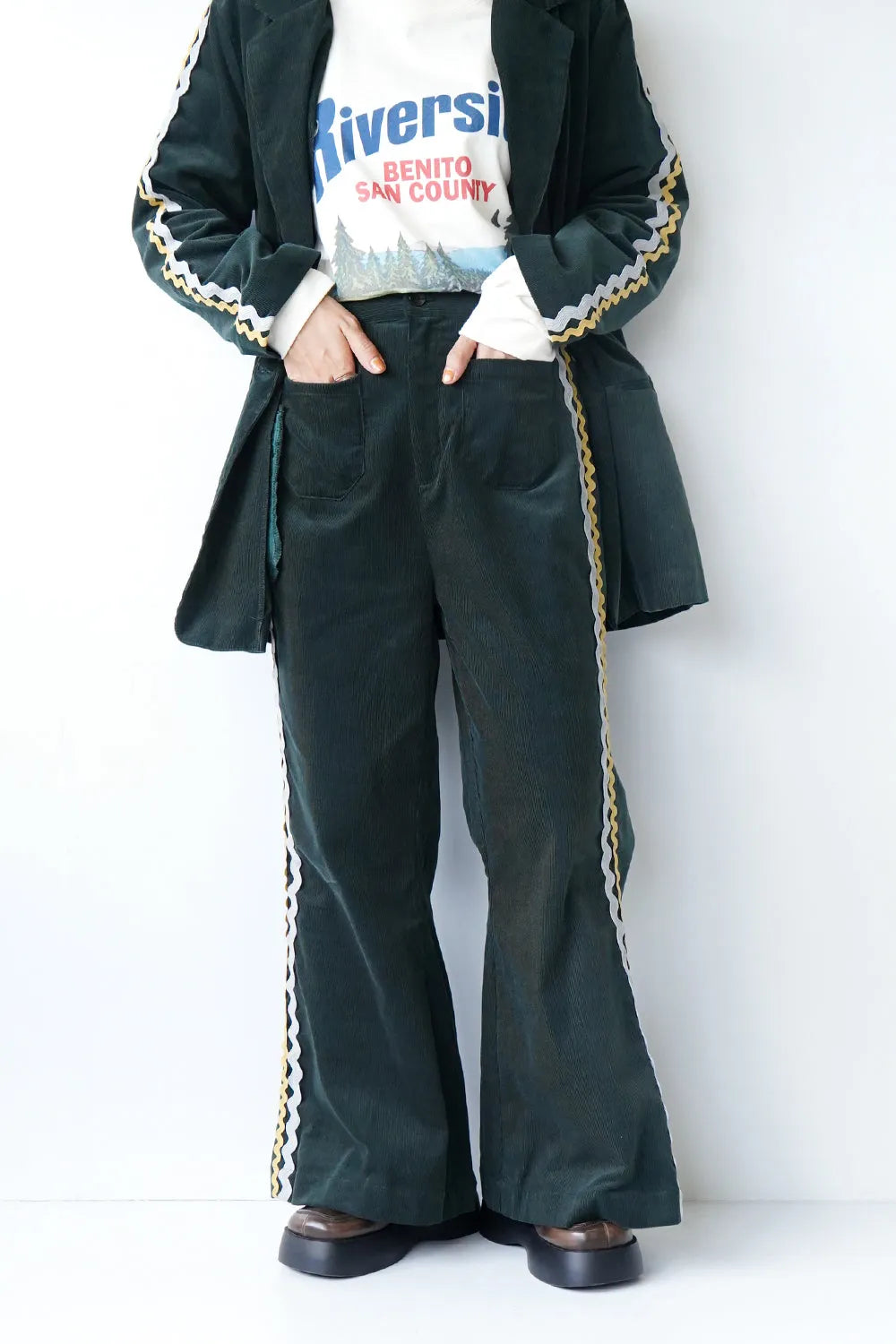 【LILA n’ citta】リックラックコーデュロイパンツ