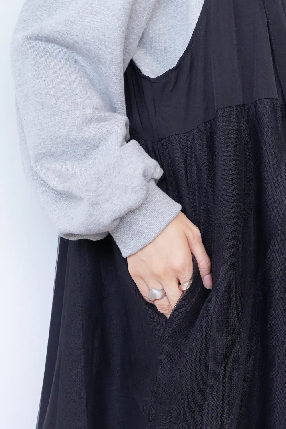 チュールレイヤードボリュームジャンパースカート