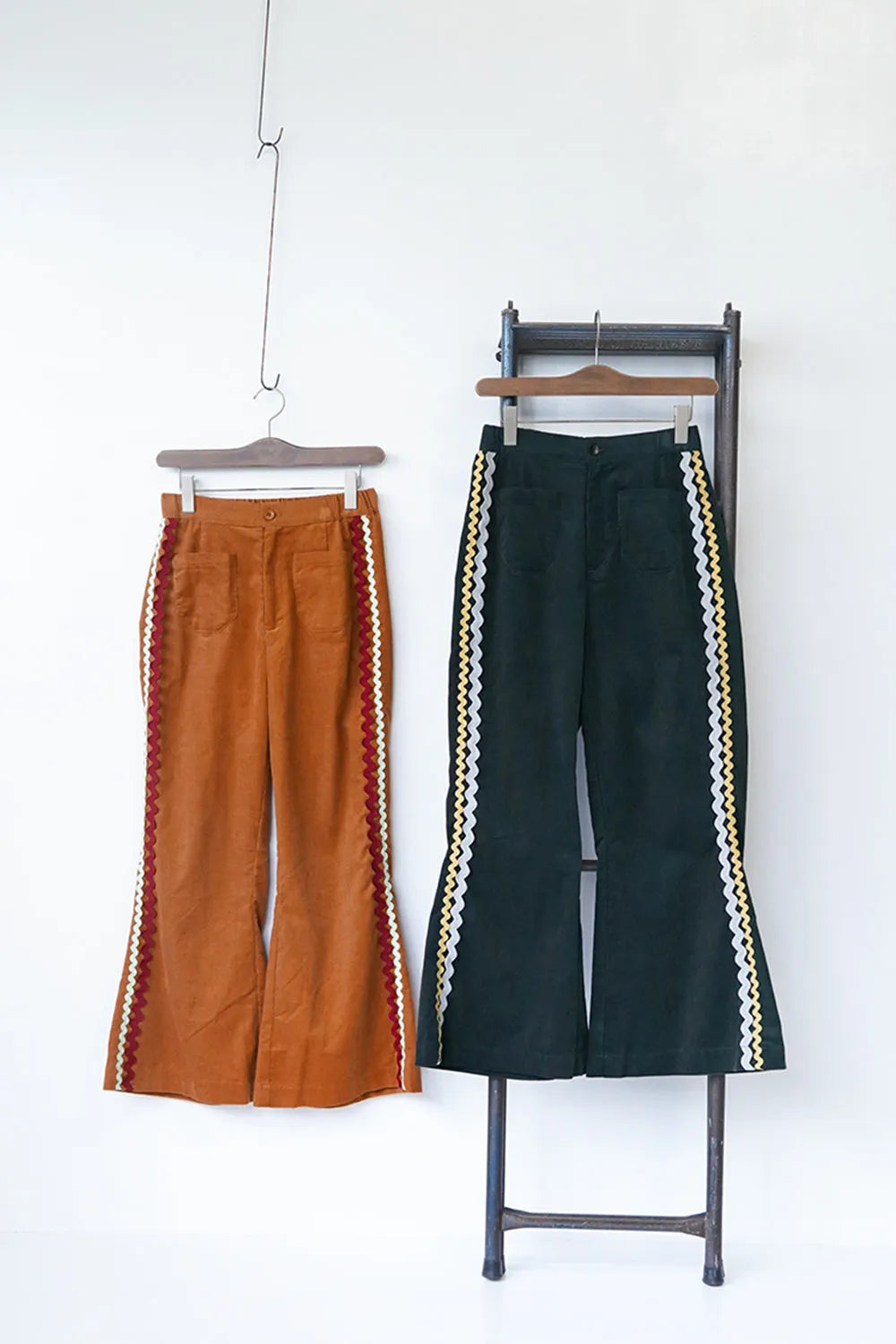 【LILA n’ citta】リックラックコーデュロイパンツ