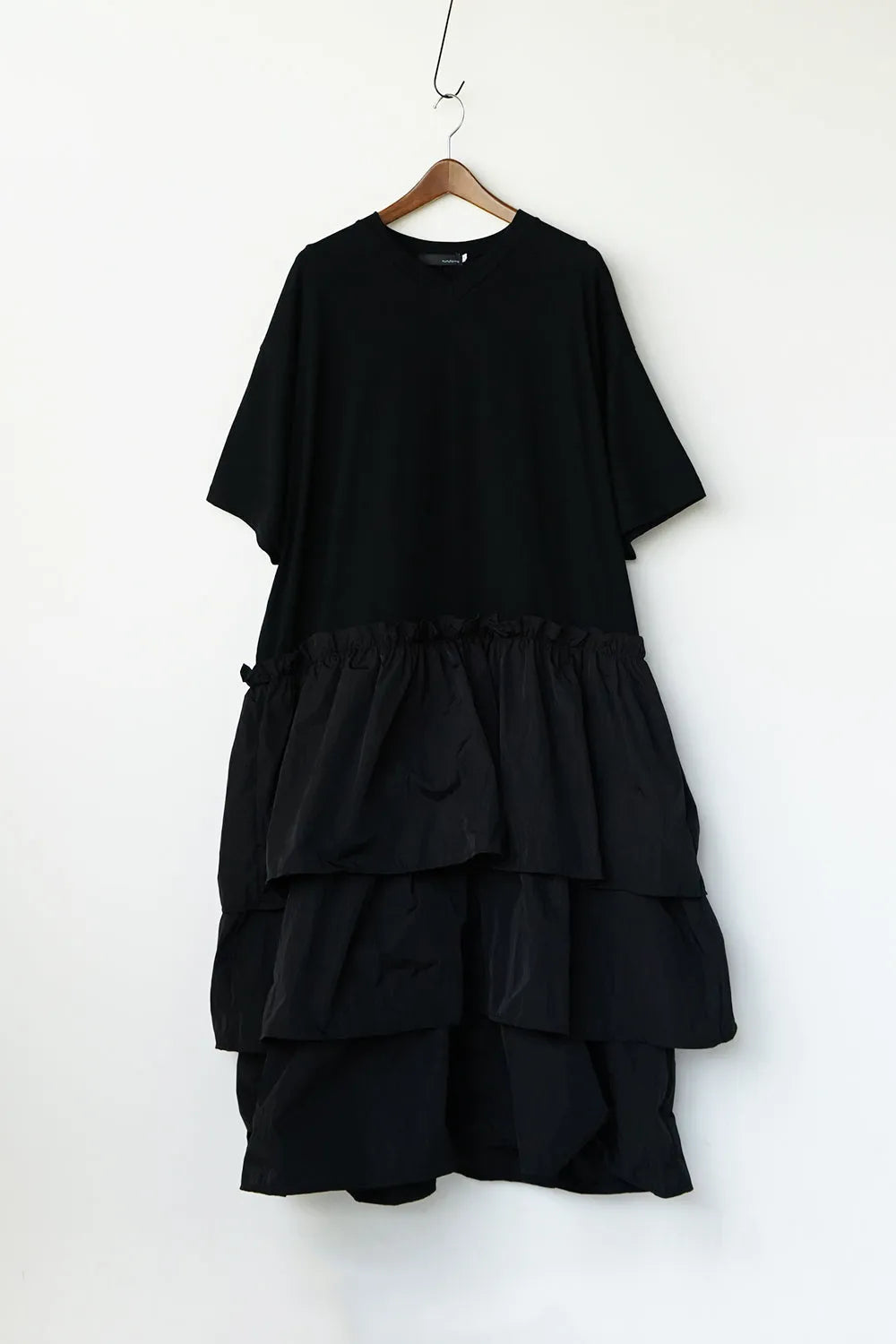 【nunuforme】ティアードワンピース