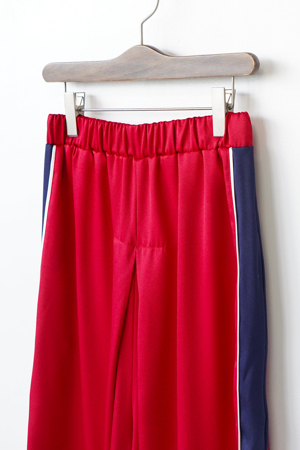 LILA n' citta】サイド配色トラックパンツ – LILA & CITTA