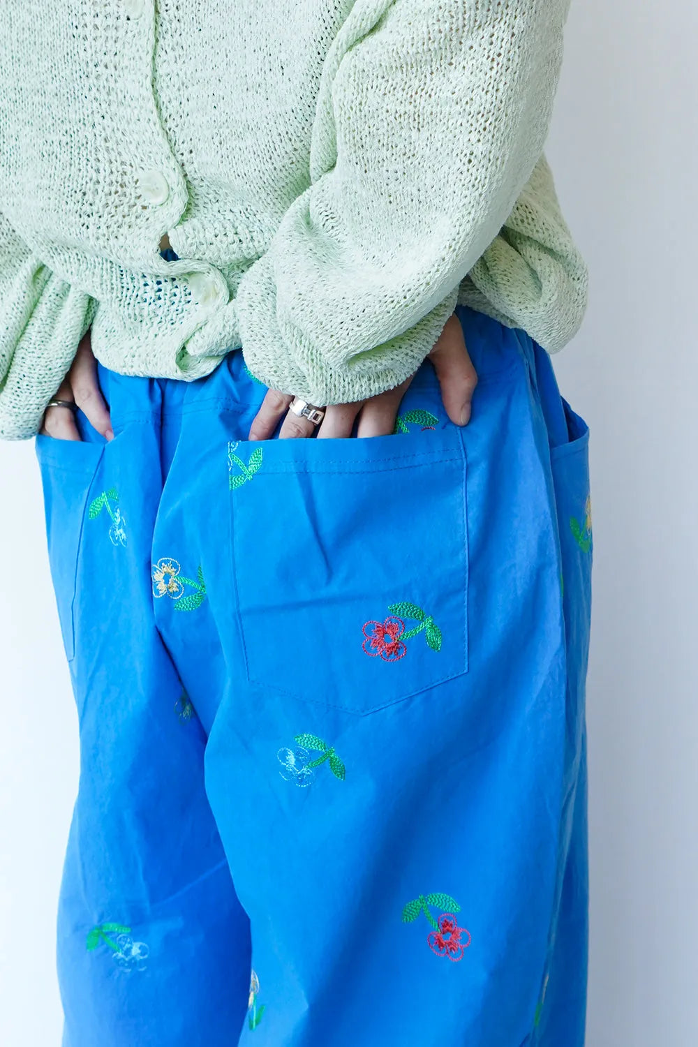 花刺繍コットンワイドパンツ