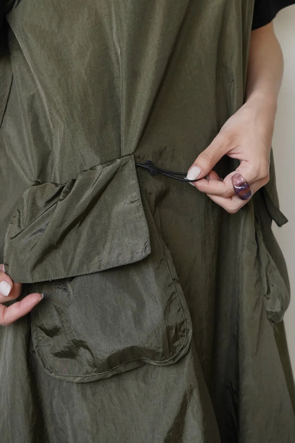 異素材切替ナイロンバルーンワンピース