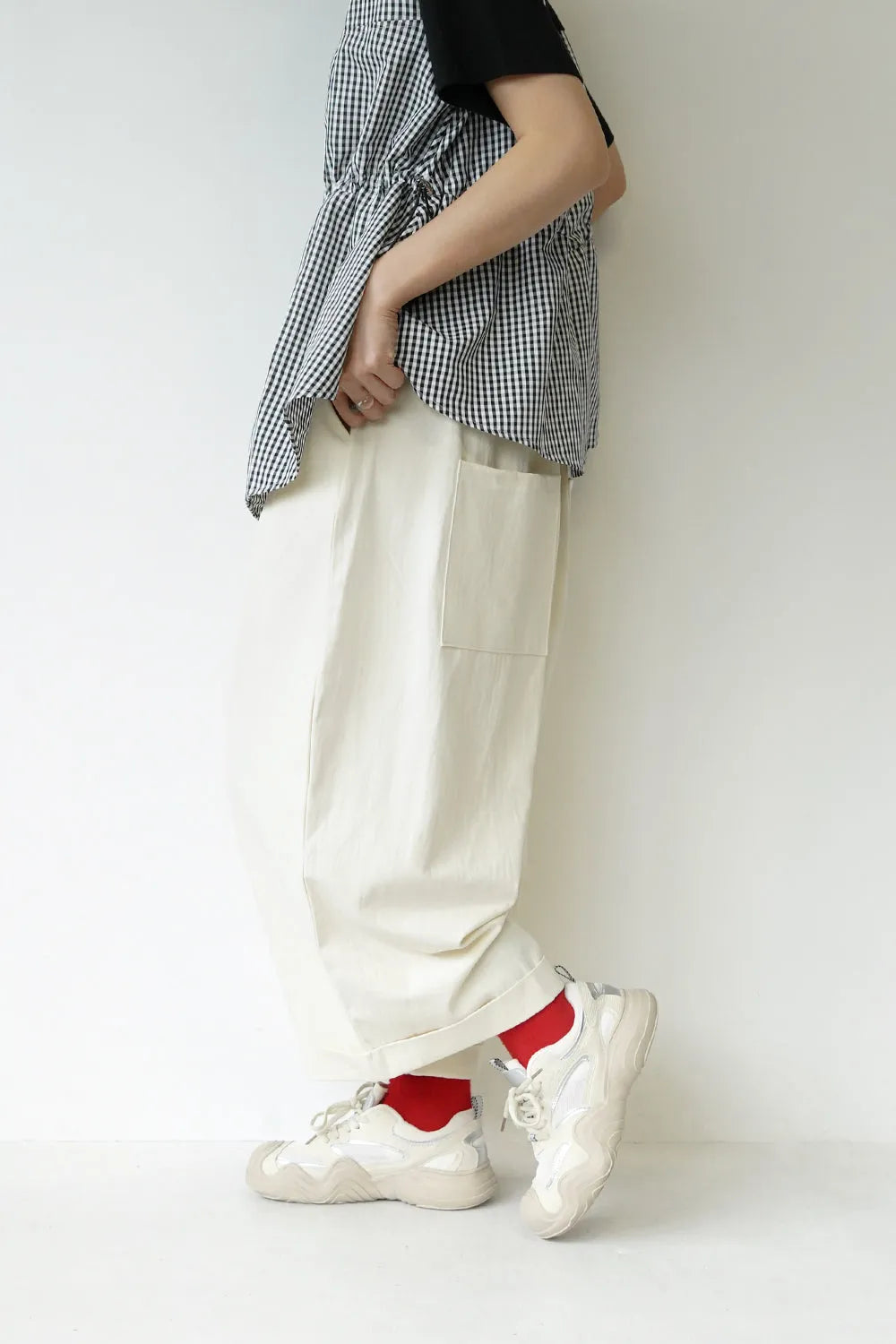 カラータックワイドパンツ