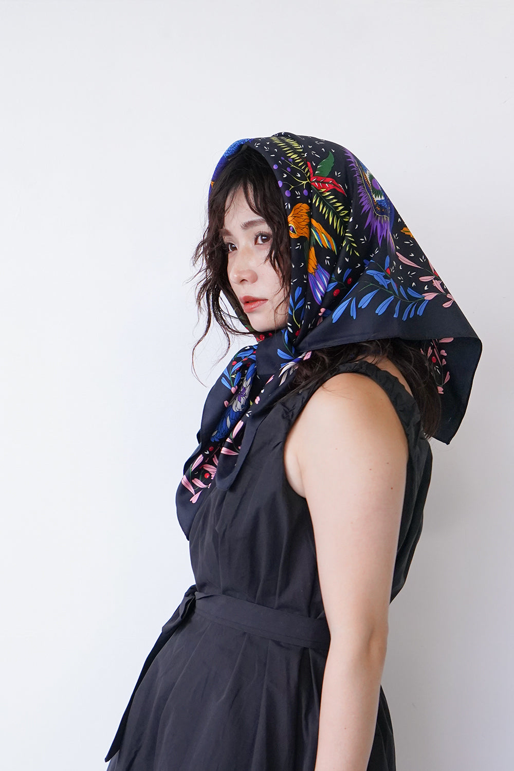 アニマルボタニカルモチーフスカーフ – LILA & CITTA ONLINE SHOP