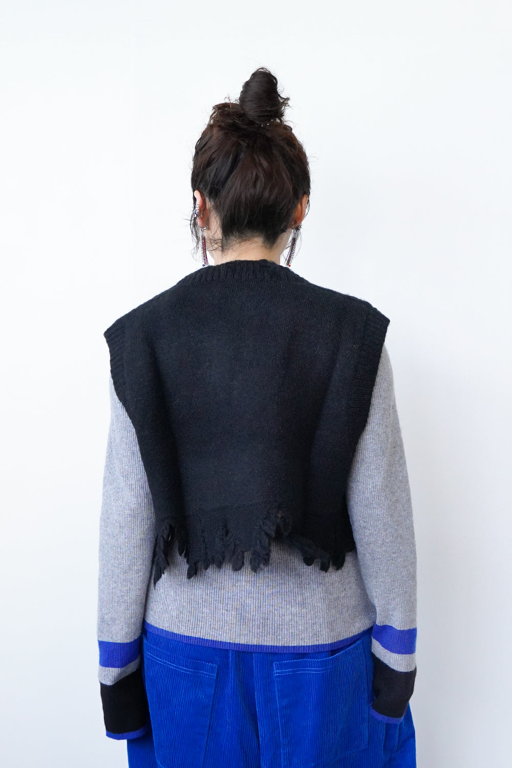 めいページ 人柄？ダメージニットベスト – LILA & CITTA ONLINE SHOP