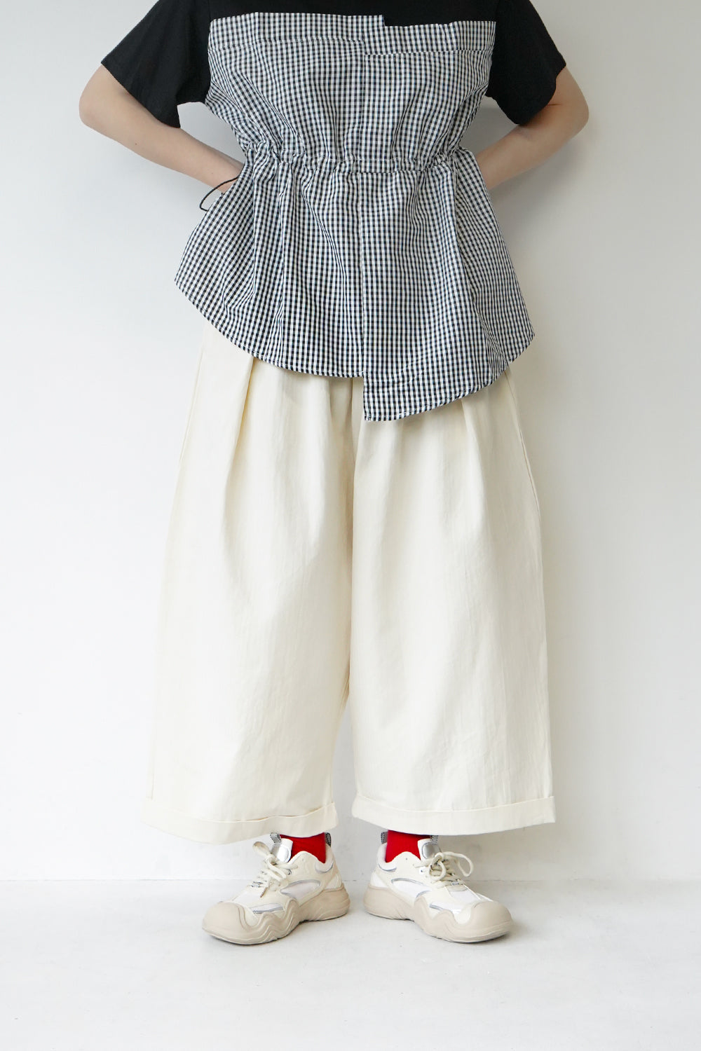カラータックワイドパンツ – LILA & CITTA ONLINE SHOP カラータックワイドパンツ – LILA & CITTA ONLINE SHOP