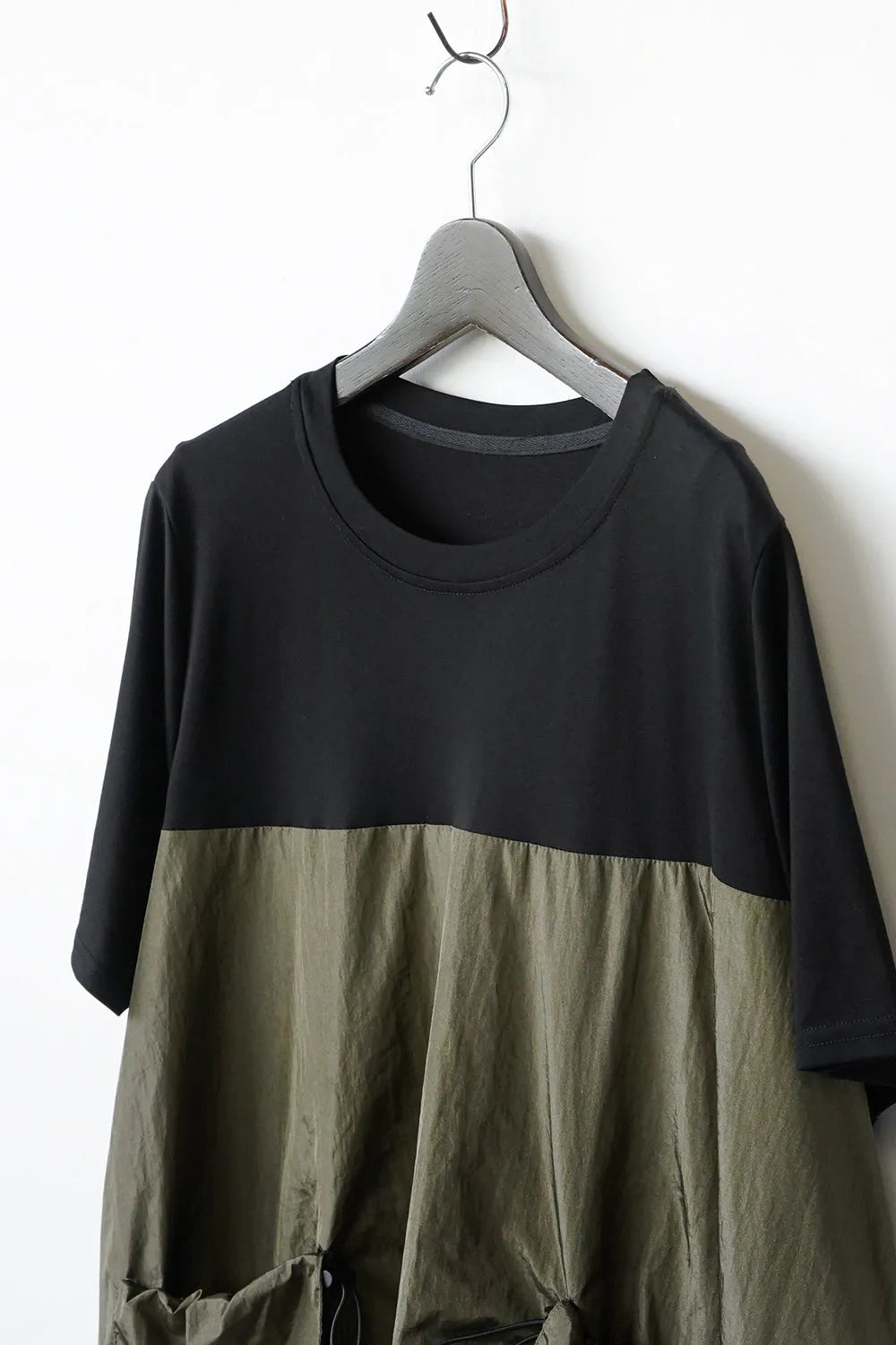 異素材切替ナイロンバルーンワンピース