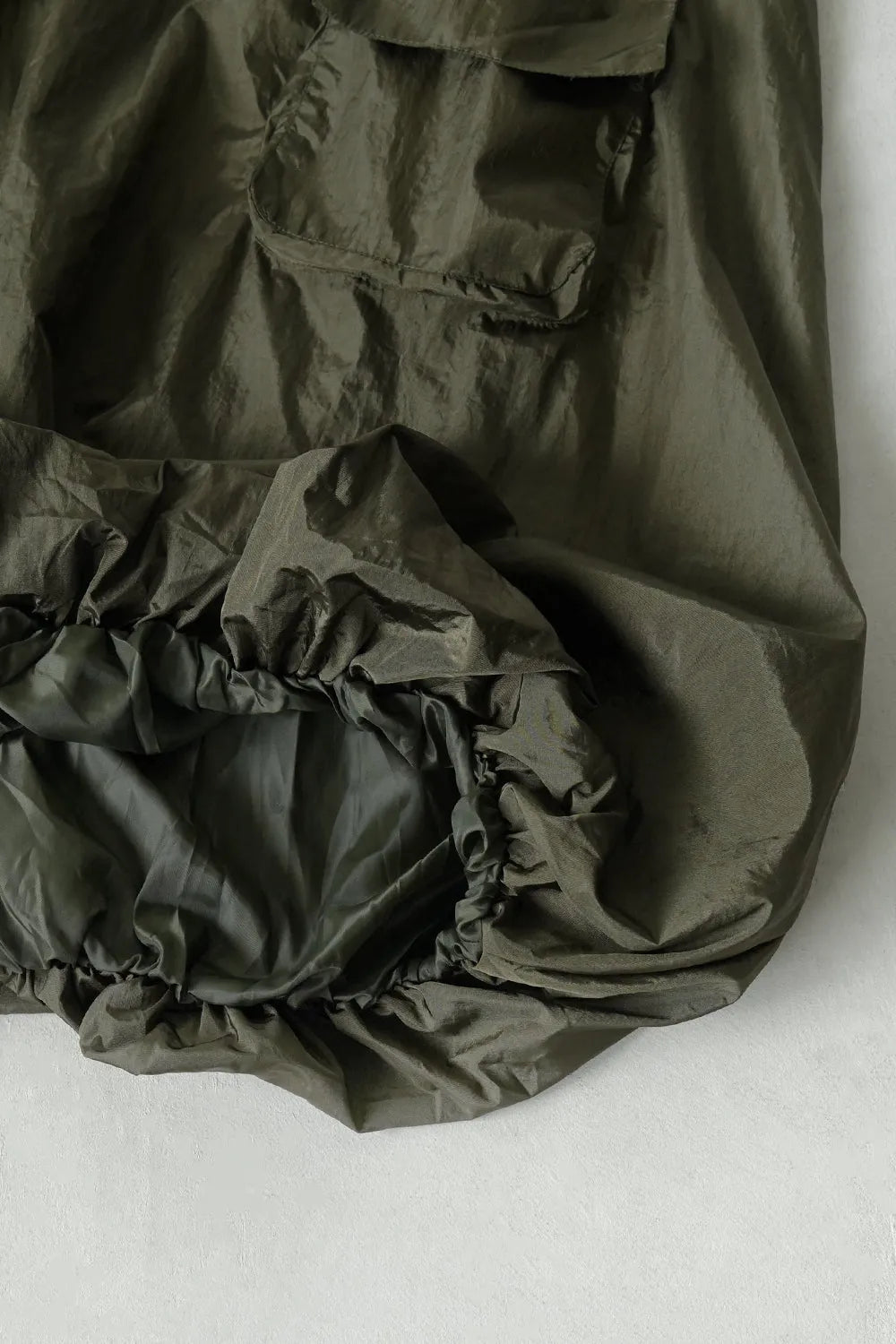 異素材切替ナイロンバルーンワンピース