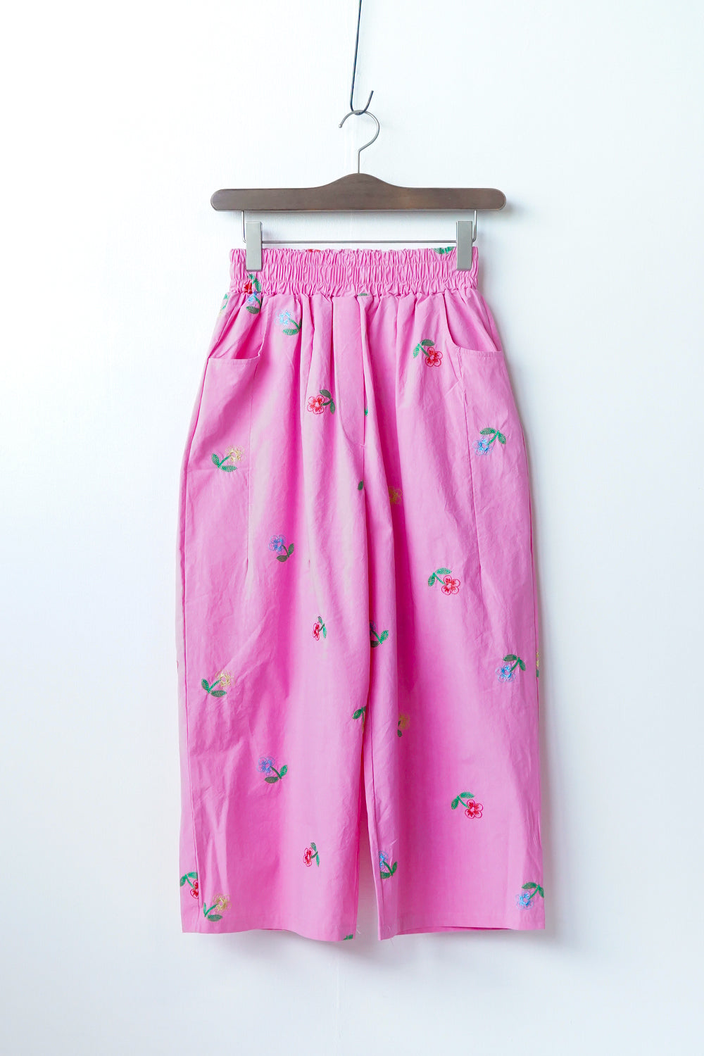 花刺繍コットンワイドパンツ – LILA & CITTA ONLINE SHOP