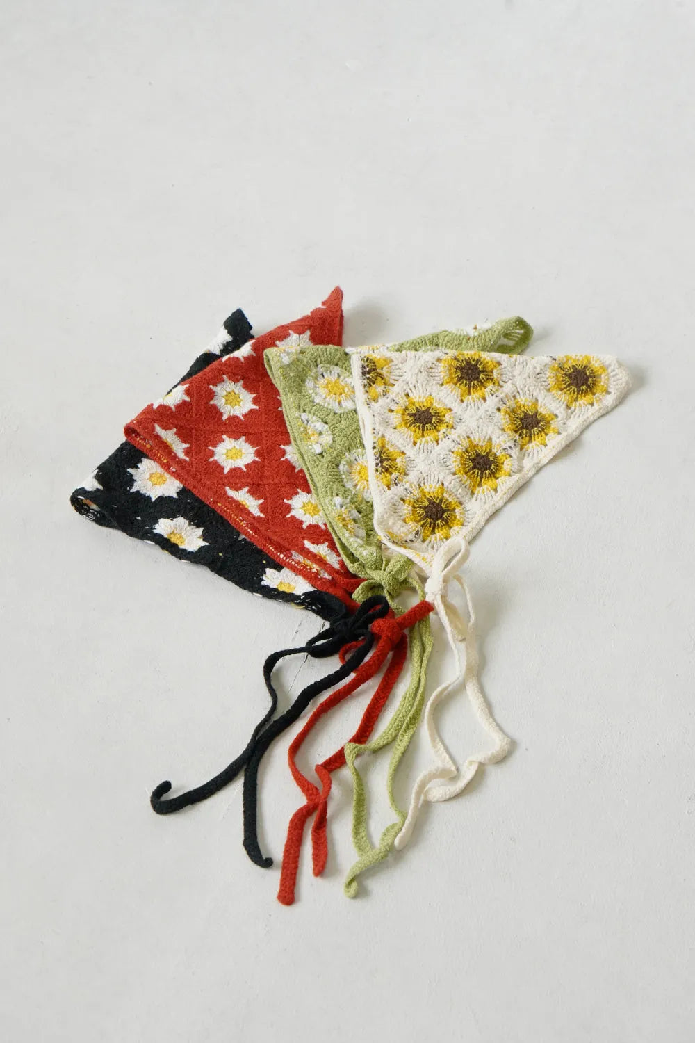 花柄クロシェニットヘッドスカーフ