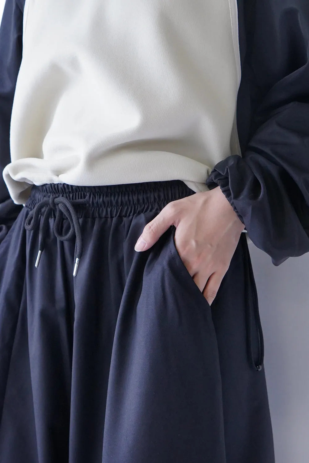 スカラップヘム切替バルーンパンツ