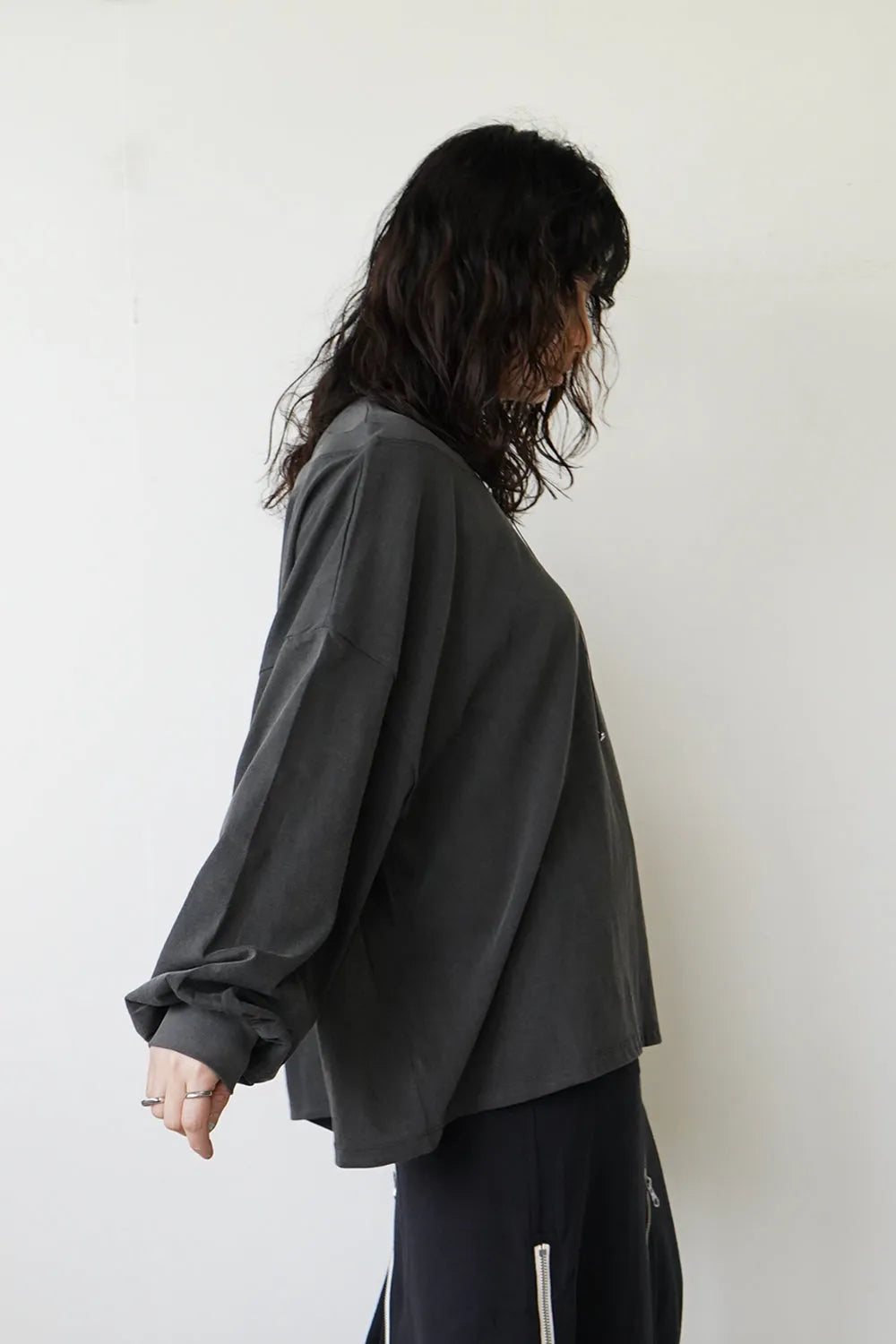 ワンショルオープンカットソー