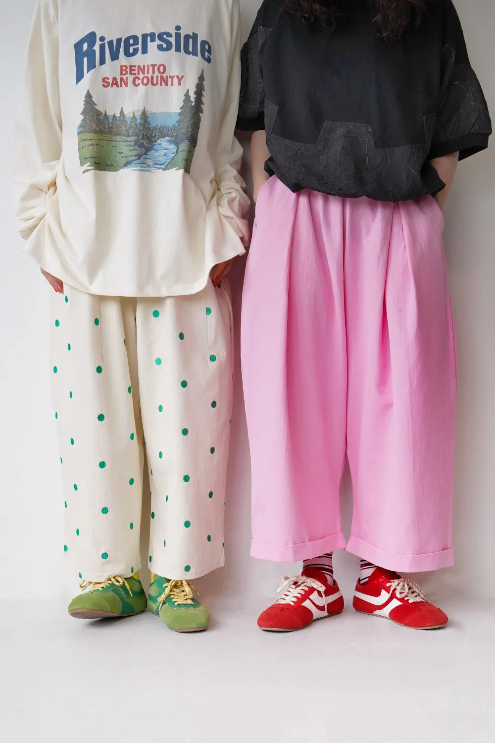 カラータックワイドパンツ