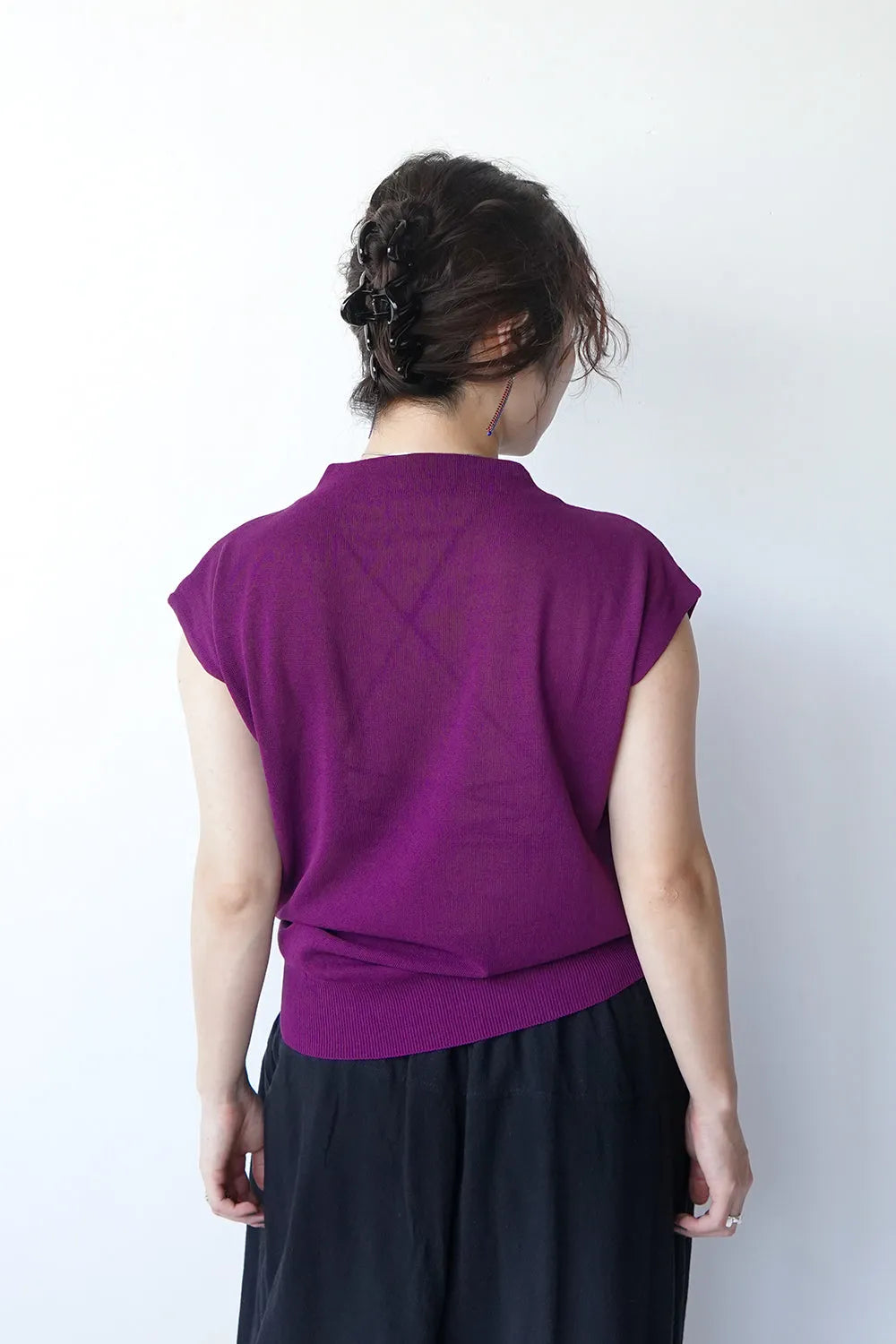 モックネックニットソー