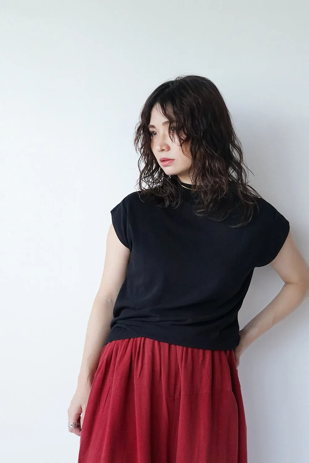 モックネックニットソー