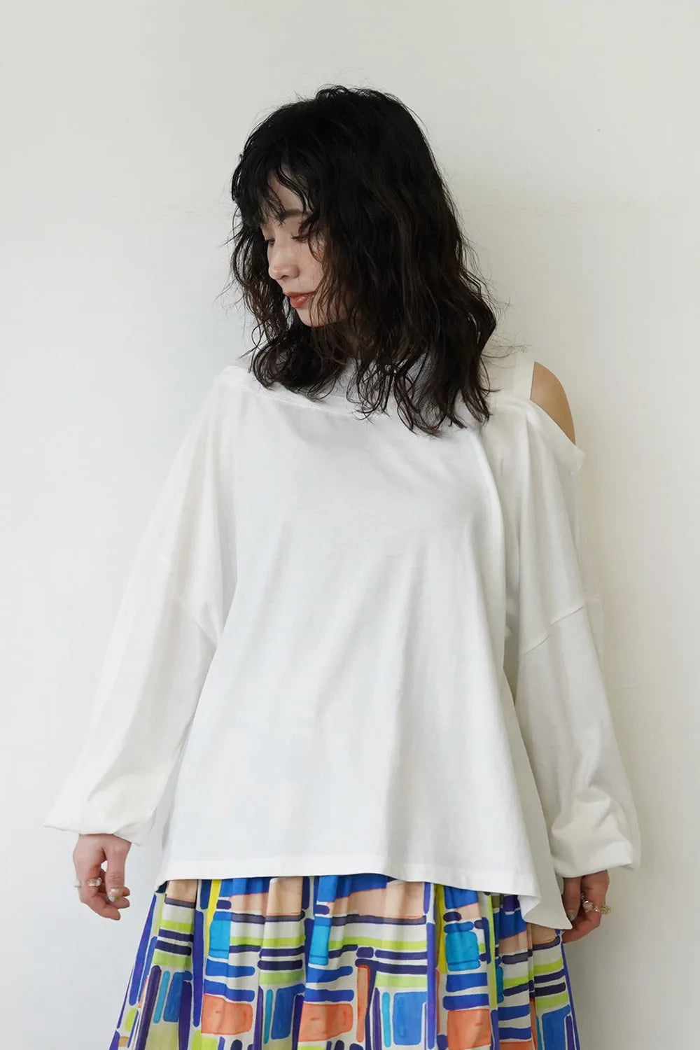 ワンショルオープンカットソー