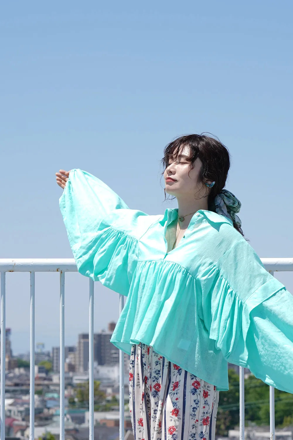 【LILA n' citta】ギャザー袖プルオーバー