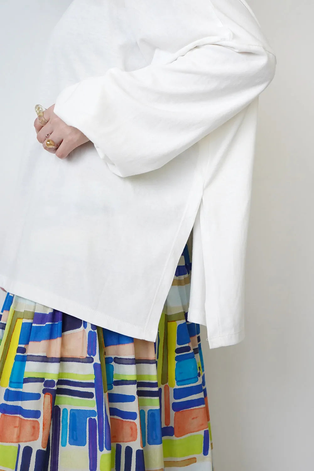 ワンショルオープンカットソー