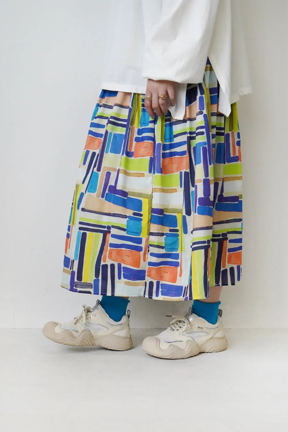 ウェーブソール配色スニーカー