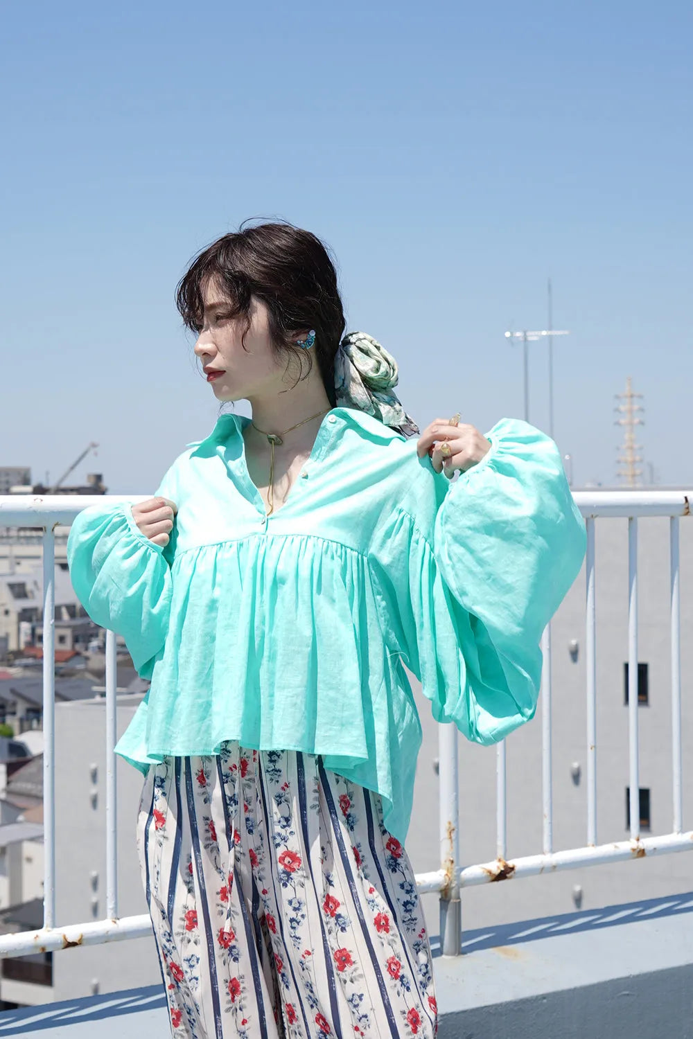 【LILA n' citta】ギャザー袖プルオーバー