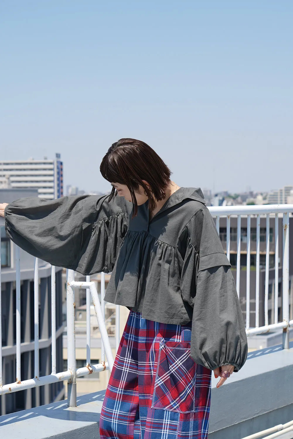 【LILA n' citta】ギャザー袖プルオーバー