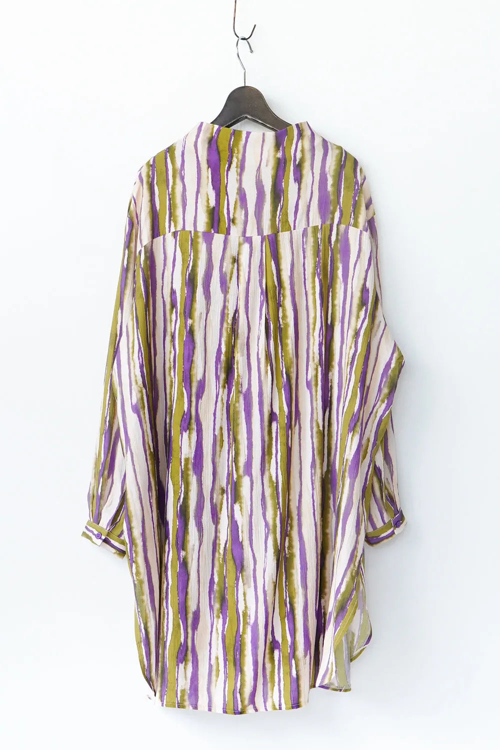 うねうねストライプハイネックチュニックブラウス