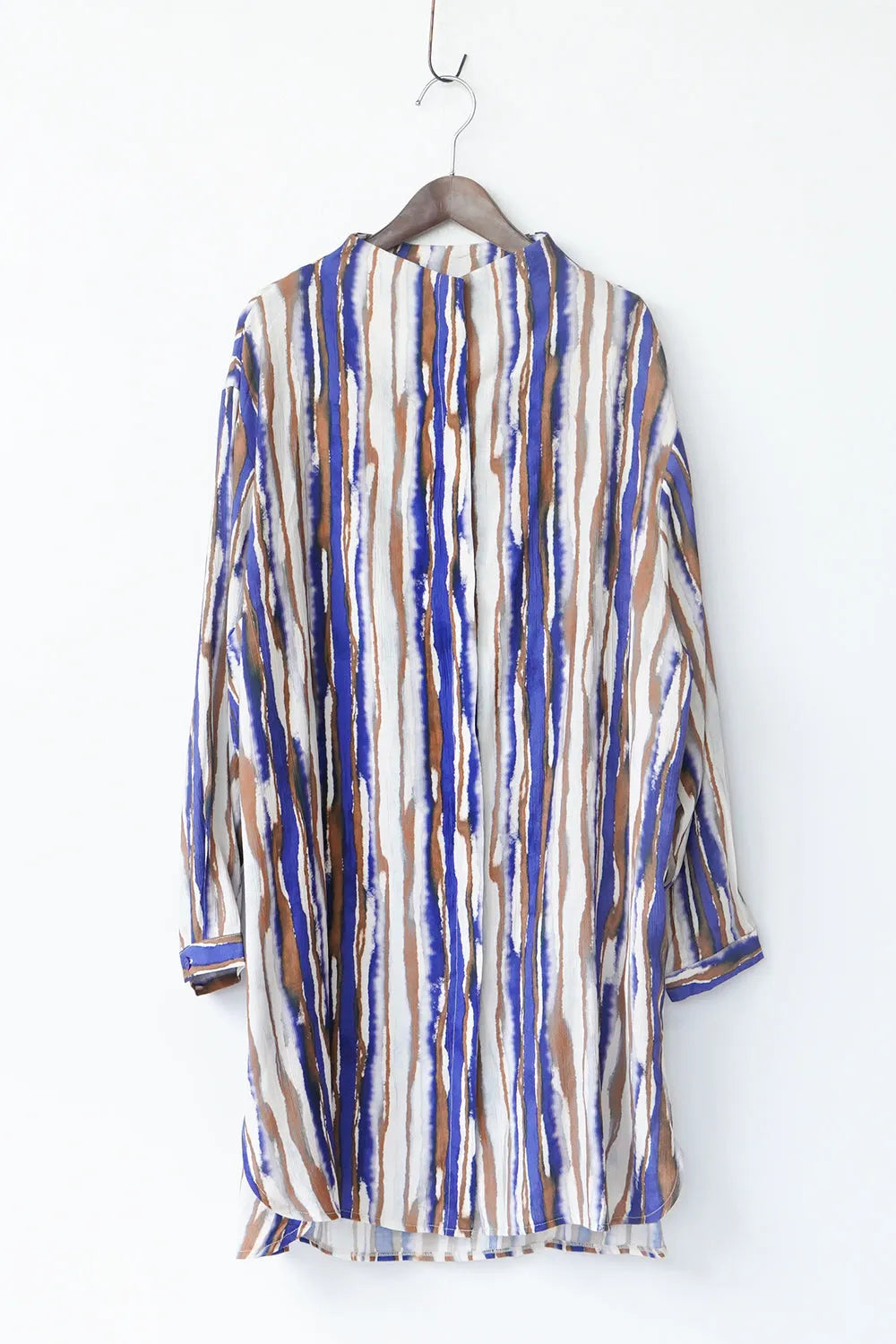 うねうねストライプハイネックチュニックブラウス