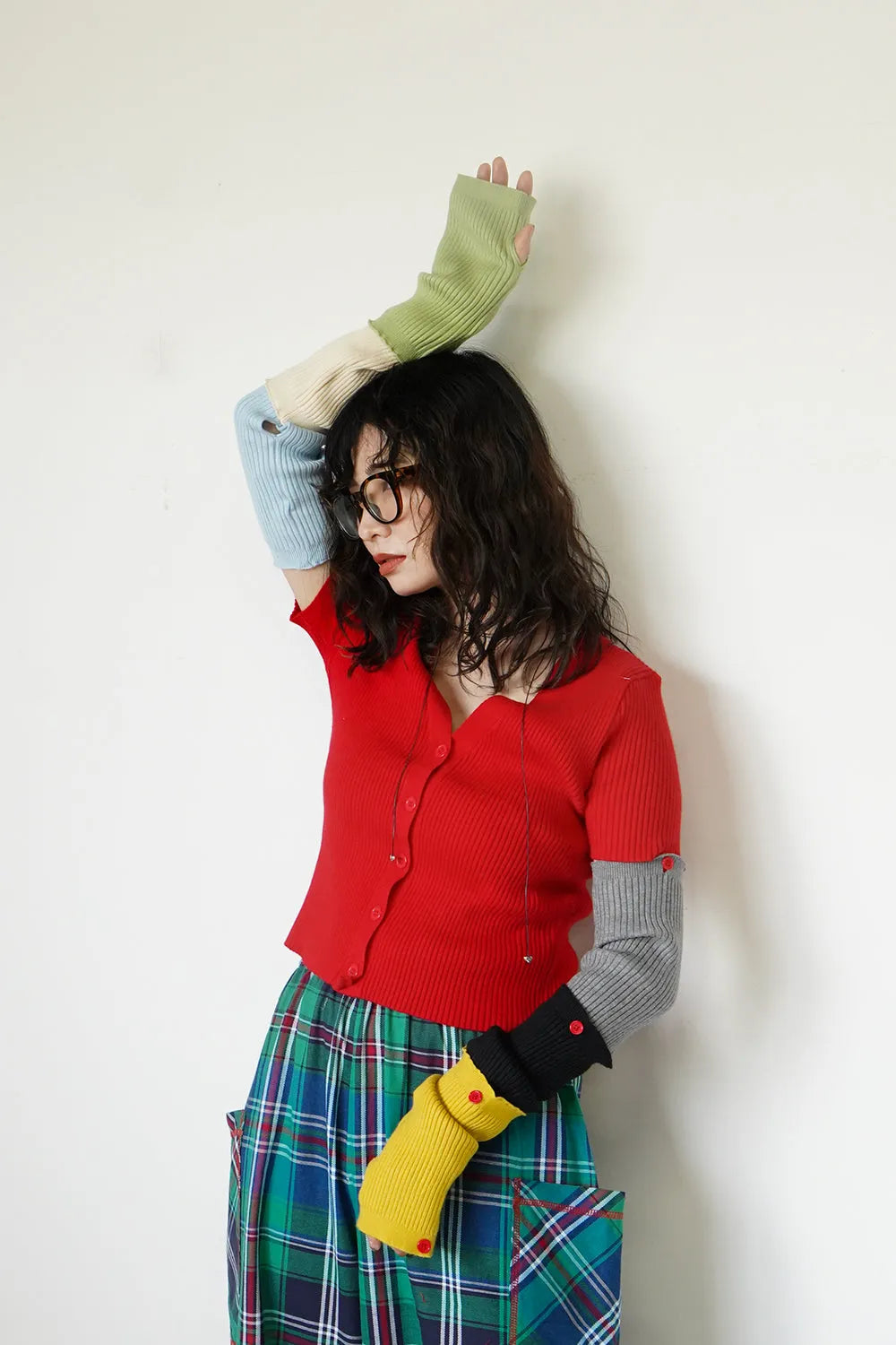 つぎはぎ配色スリーブリブニットカーディガン