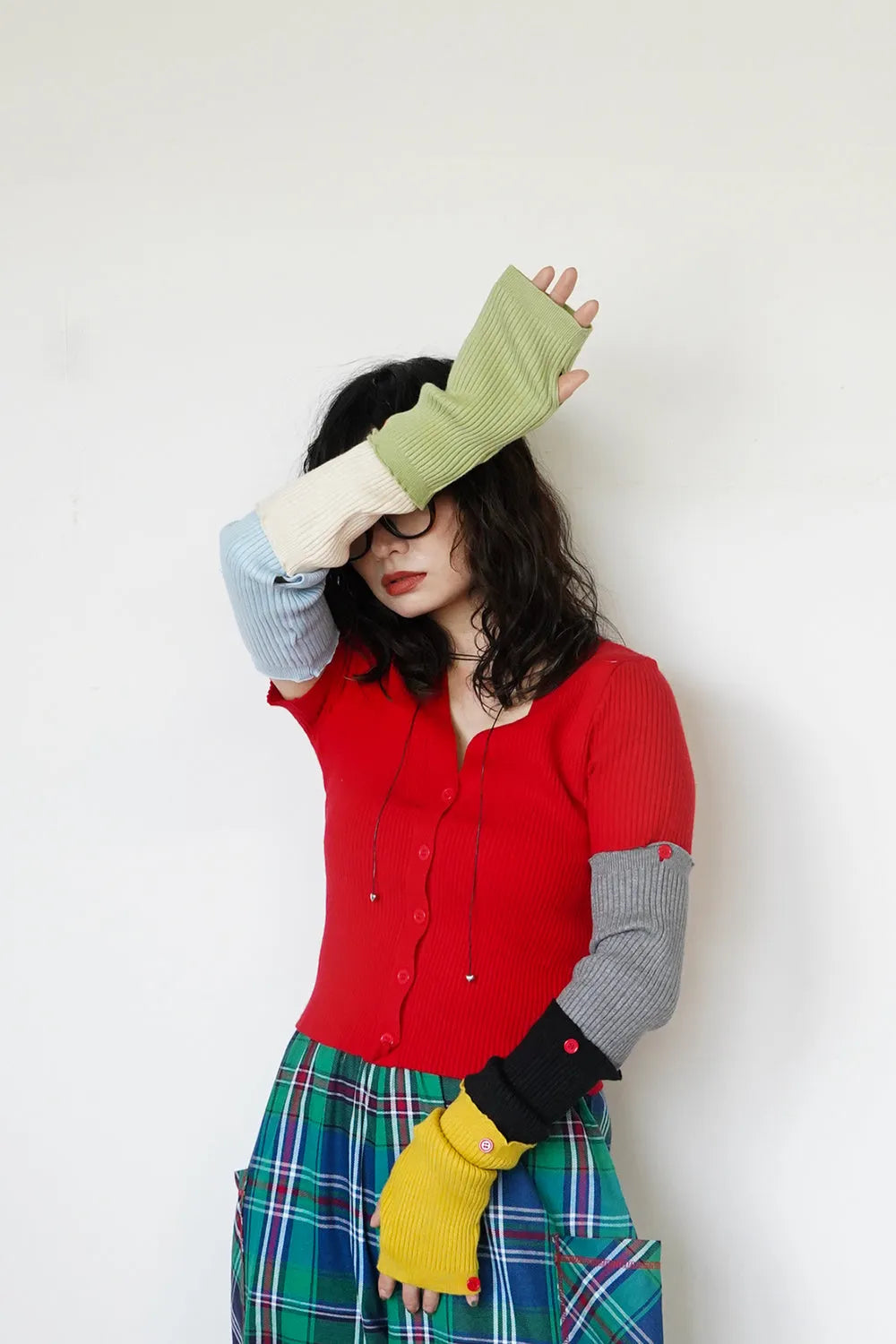 つぎはぎ配色スリーブリブニットカーディガン