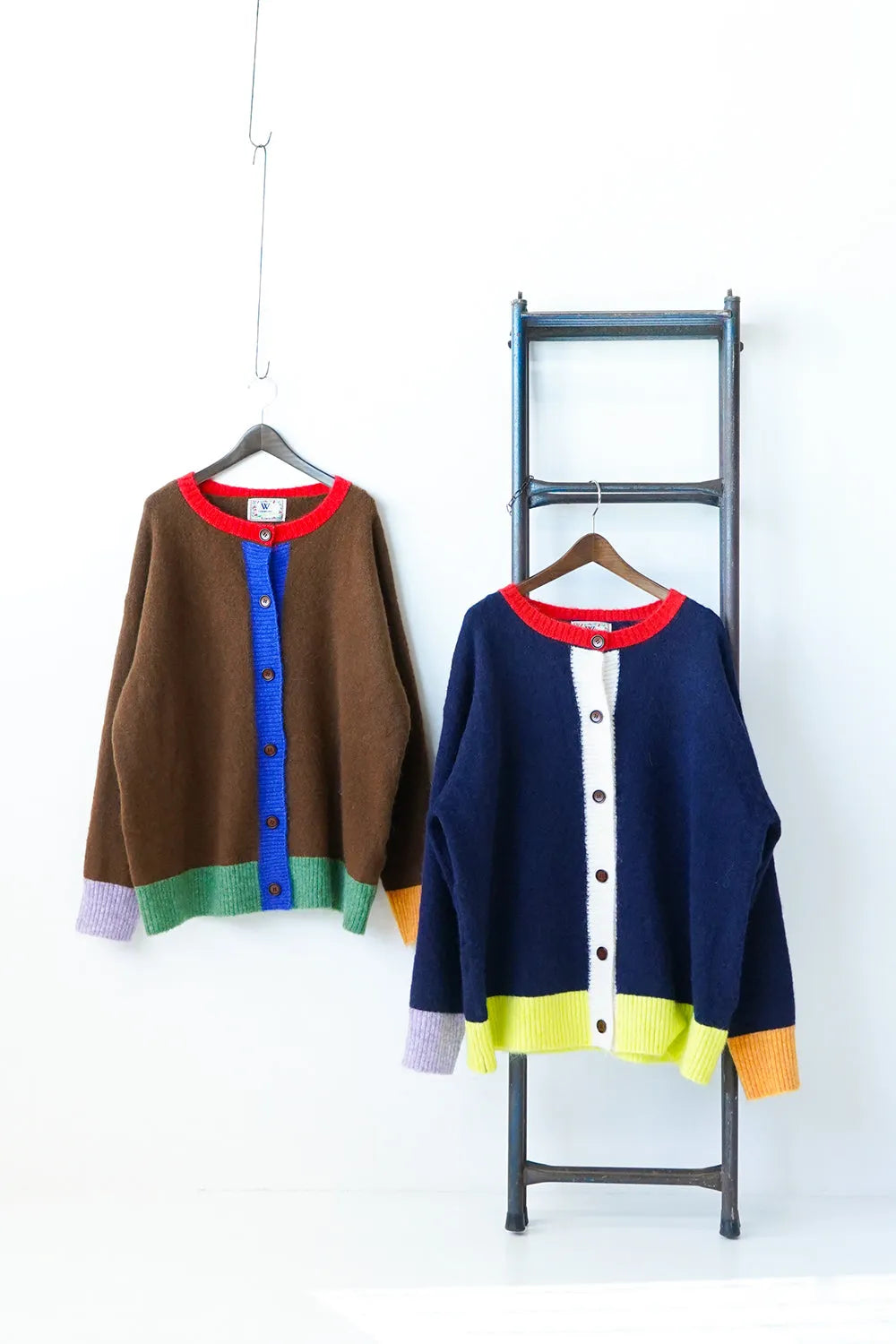 カラーブロックニットカーデ