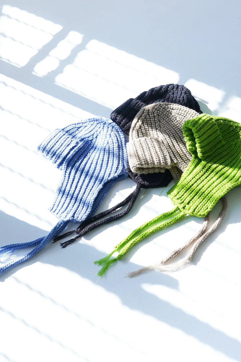 耳当て付きニット帽