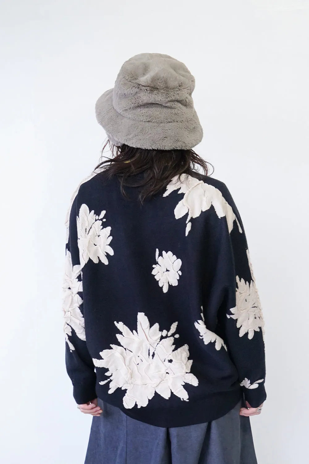 フラワージャガードニットカーデ