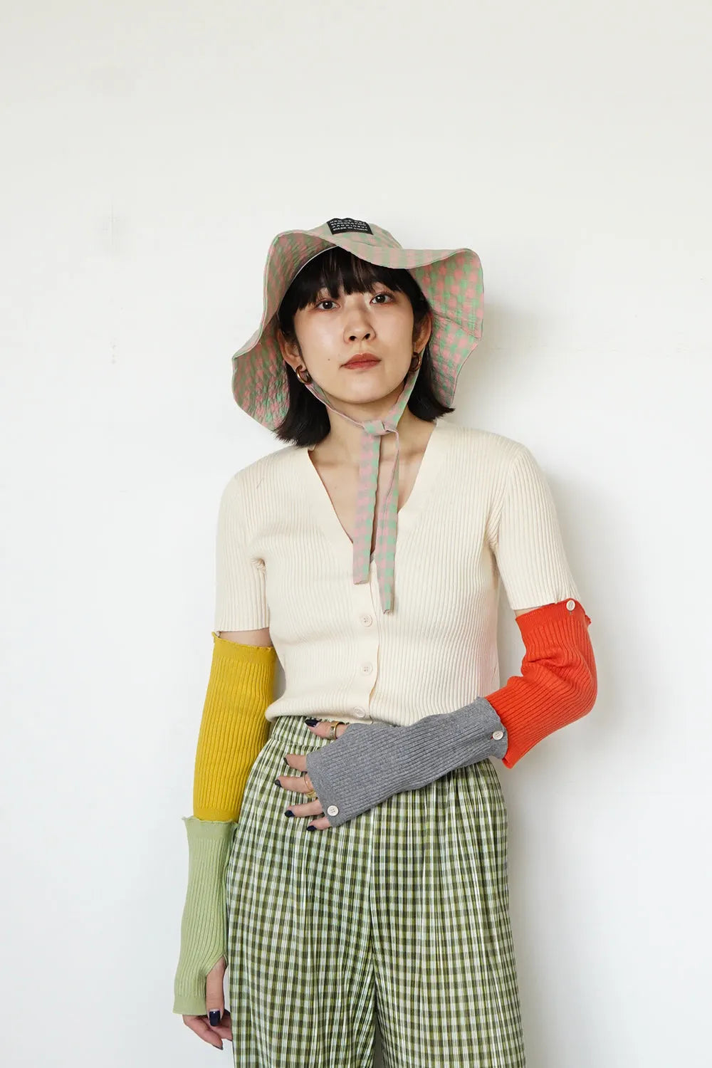 つぎはぎ配色スリーブリブニットカーディガン