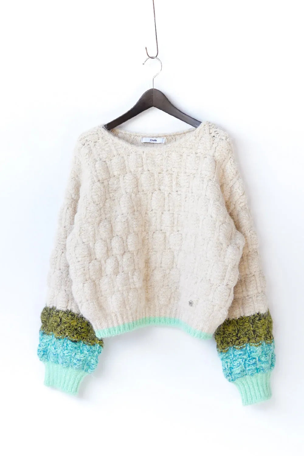 袖配色ボリュームニット