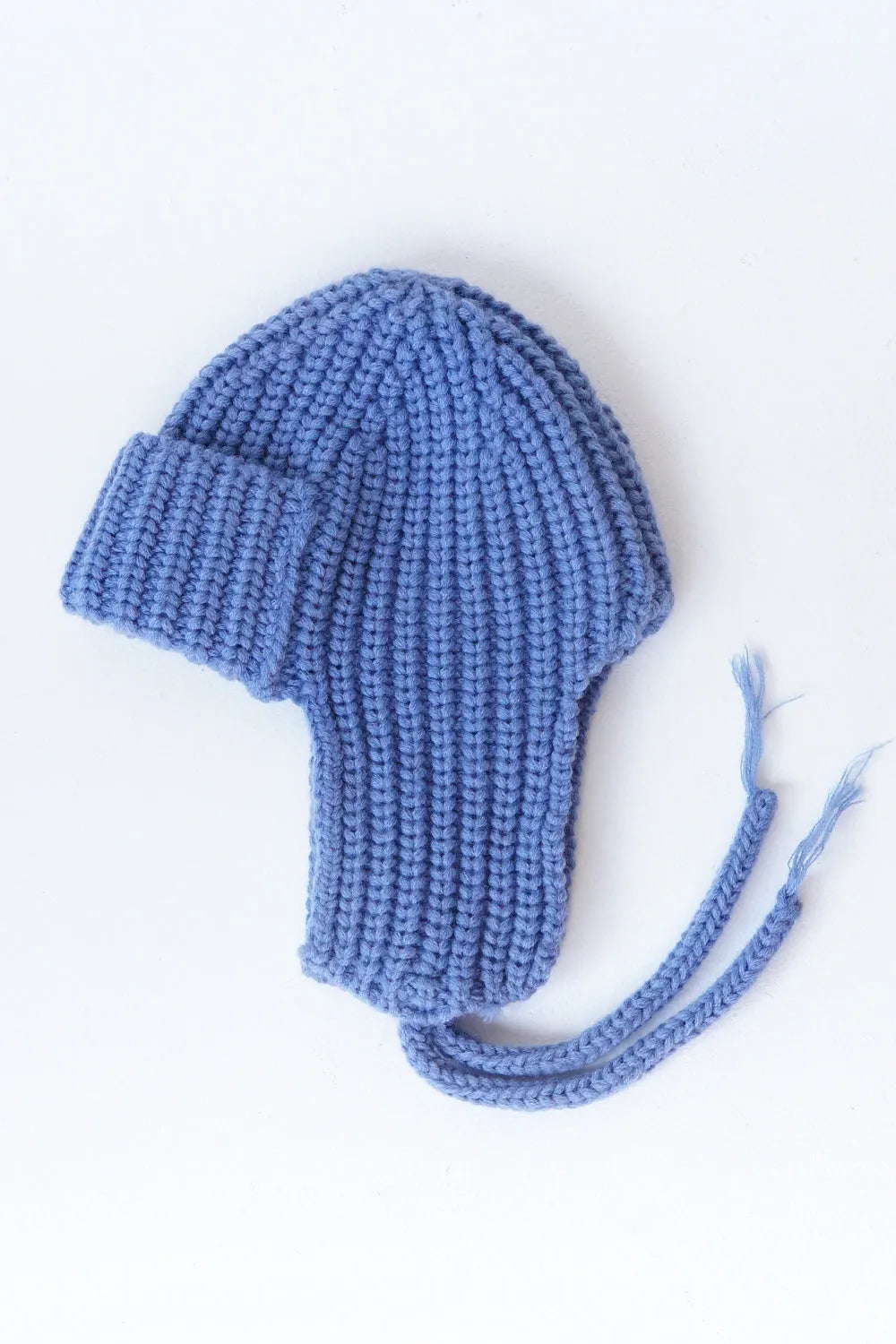 耳当て付きニット帽