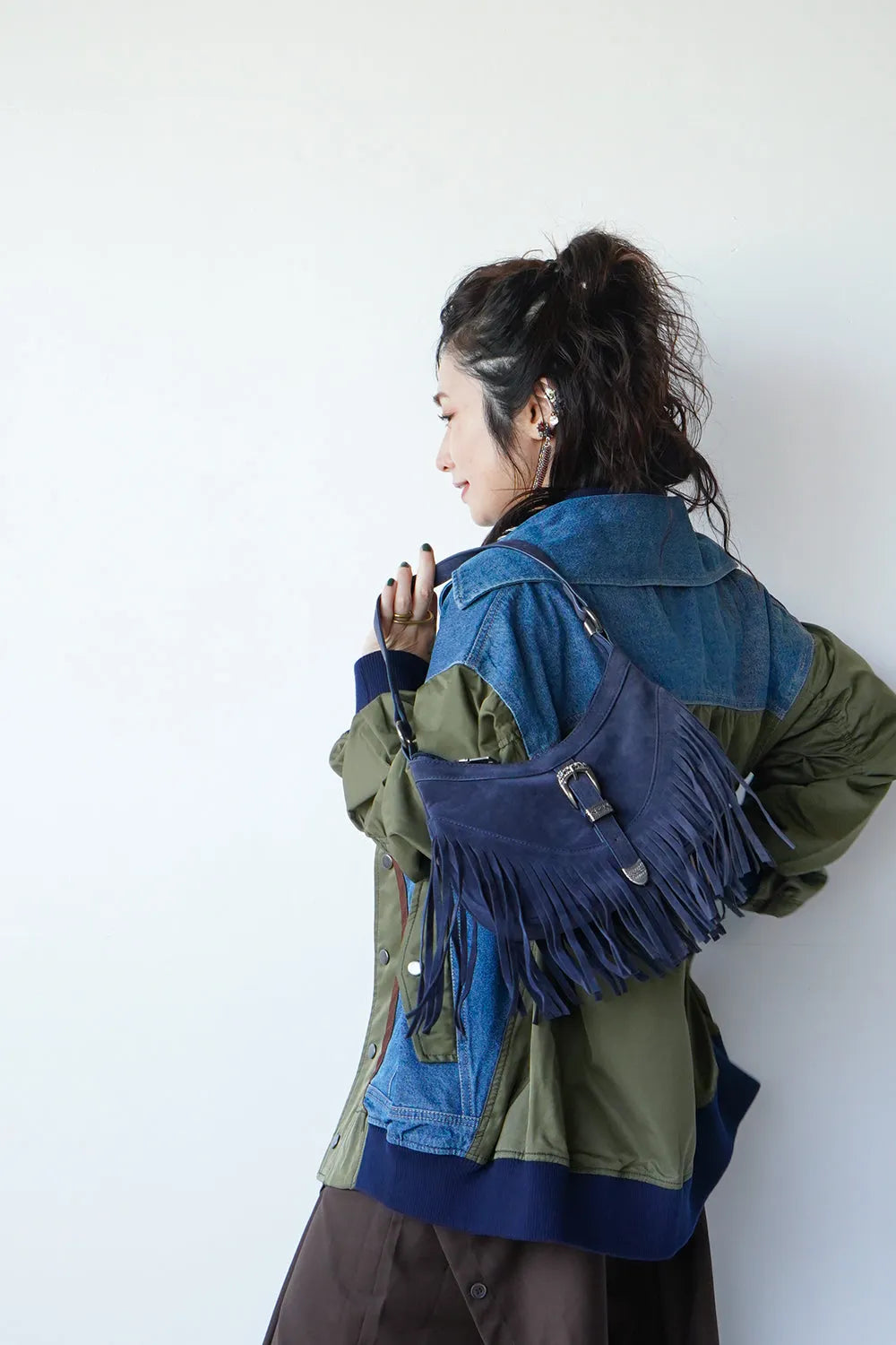 スエードタッセルフリンジバッグ