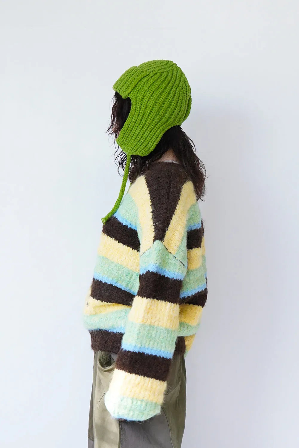 マルチボーダーボリュームニット