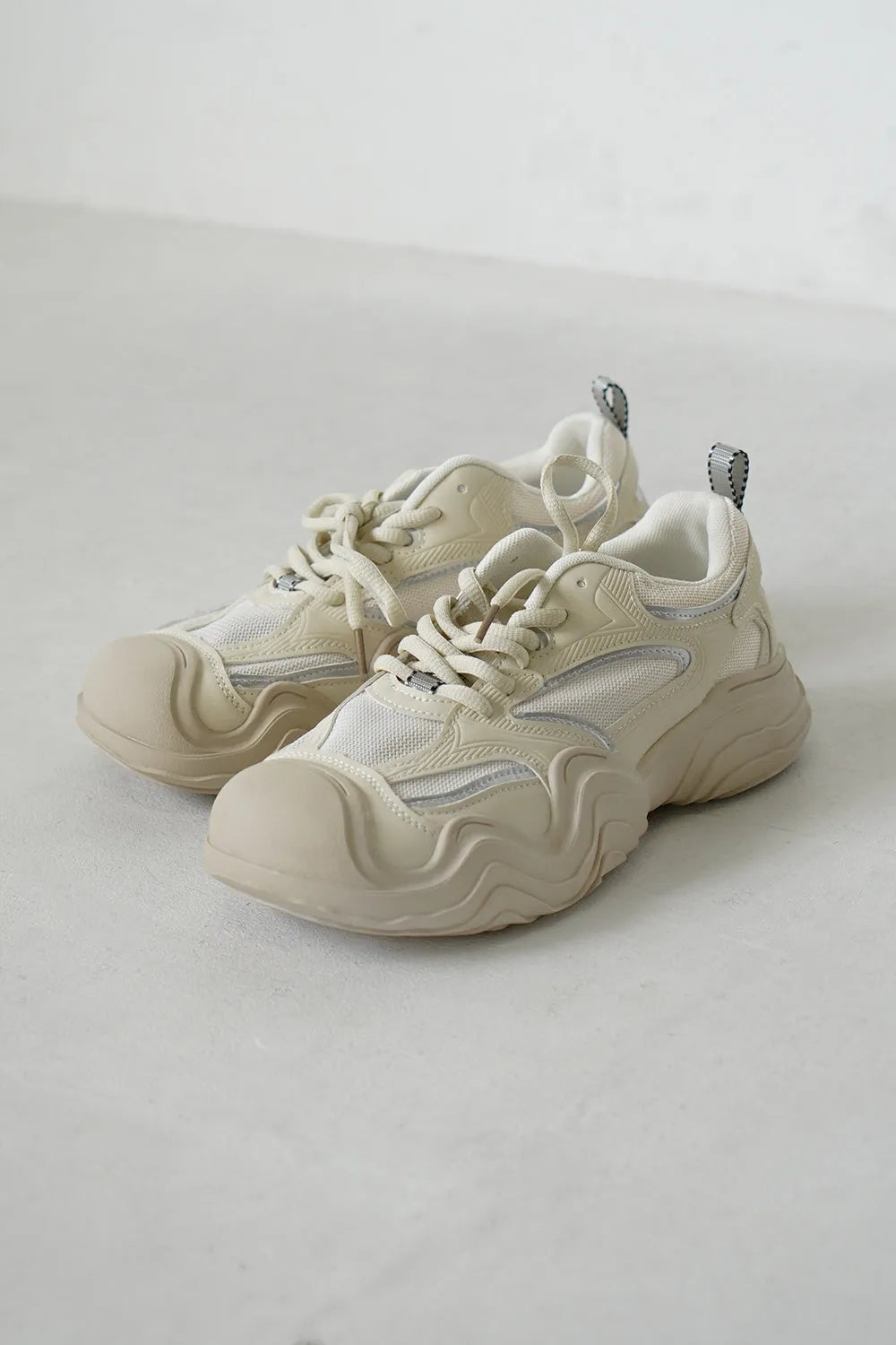 ウェーブソール配色スニーカー