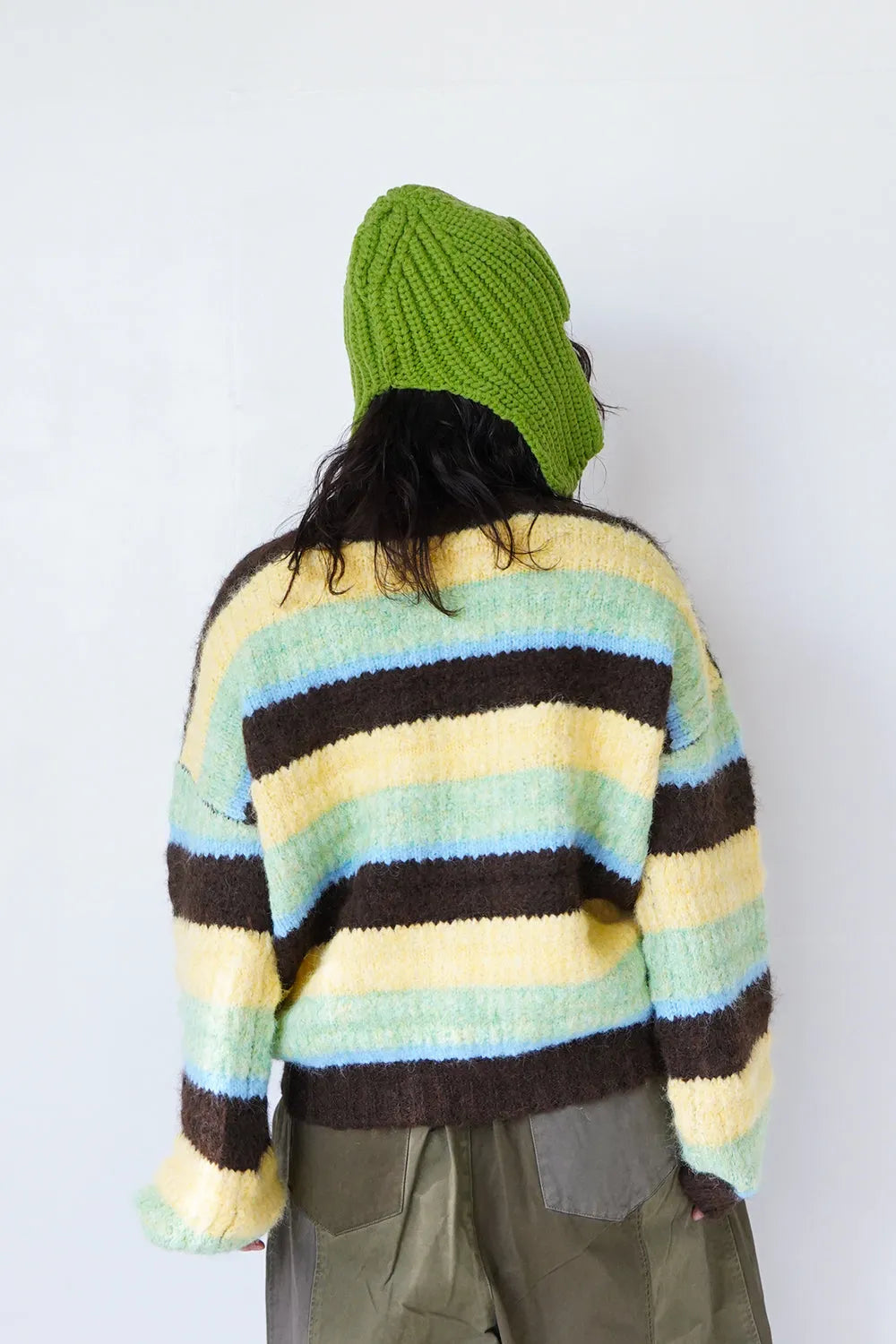 マルチボーダーボリュームニット