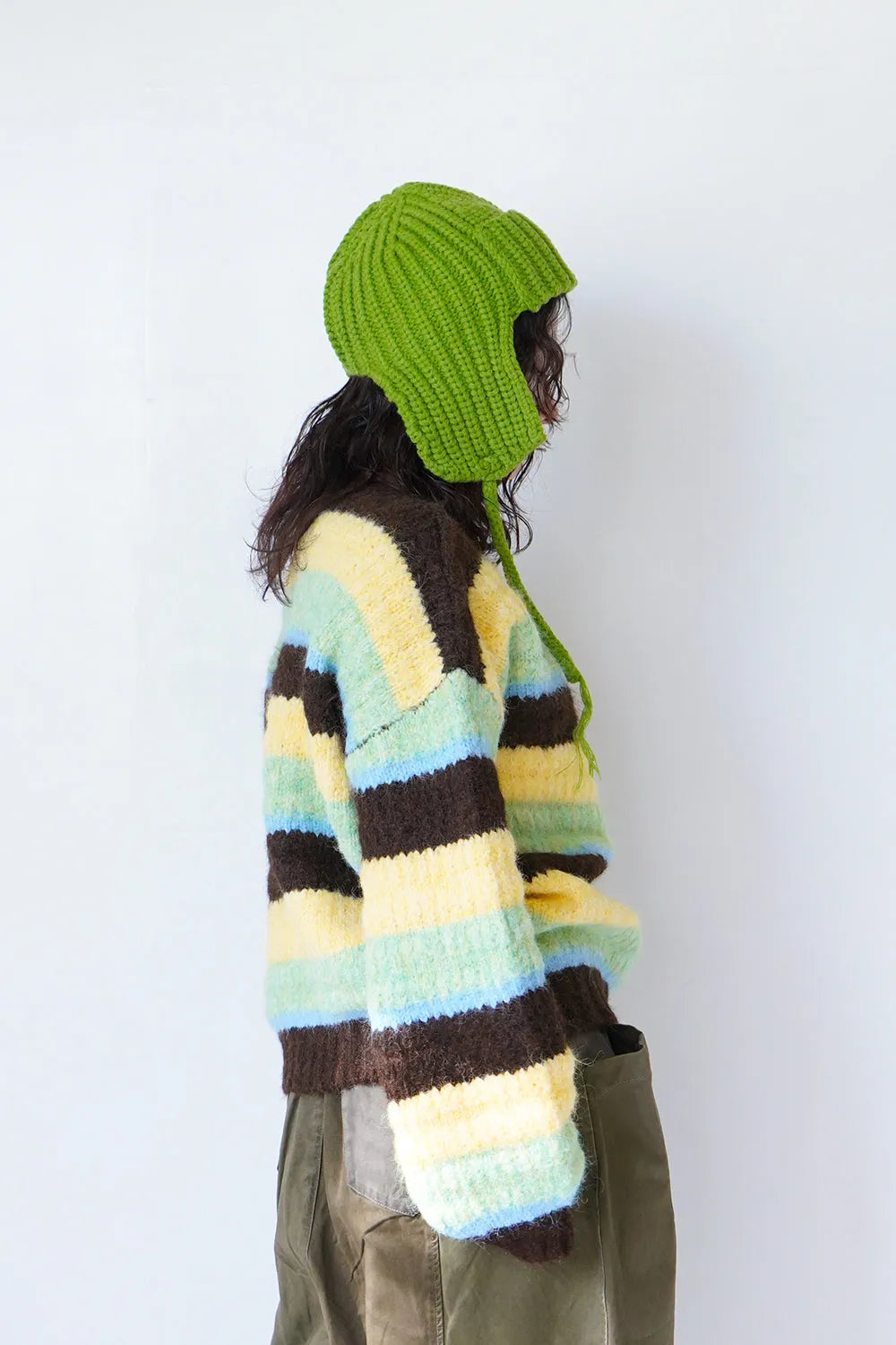 マルチボーダーボリュームニット