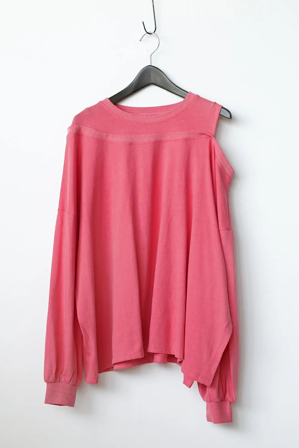 ワンショルオープンカットソー