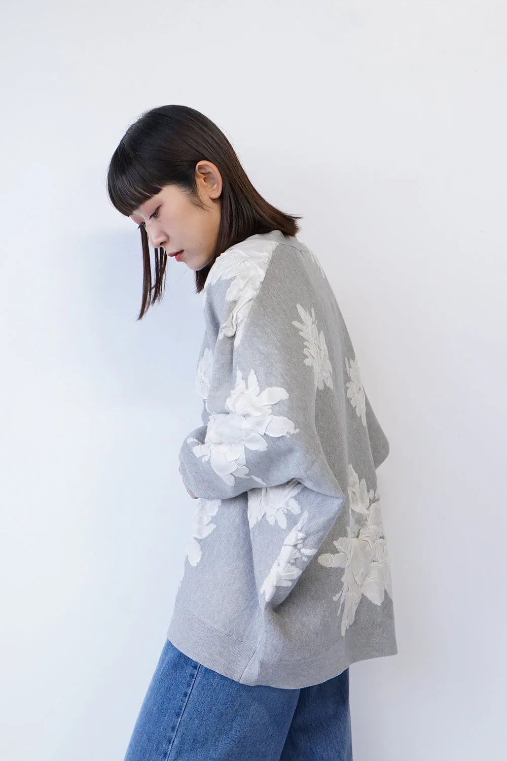 フラワージャガードニットカーデ