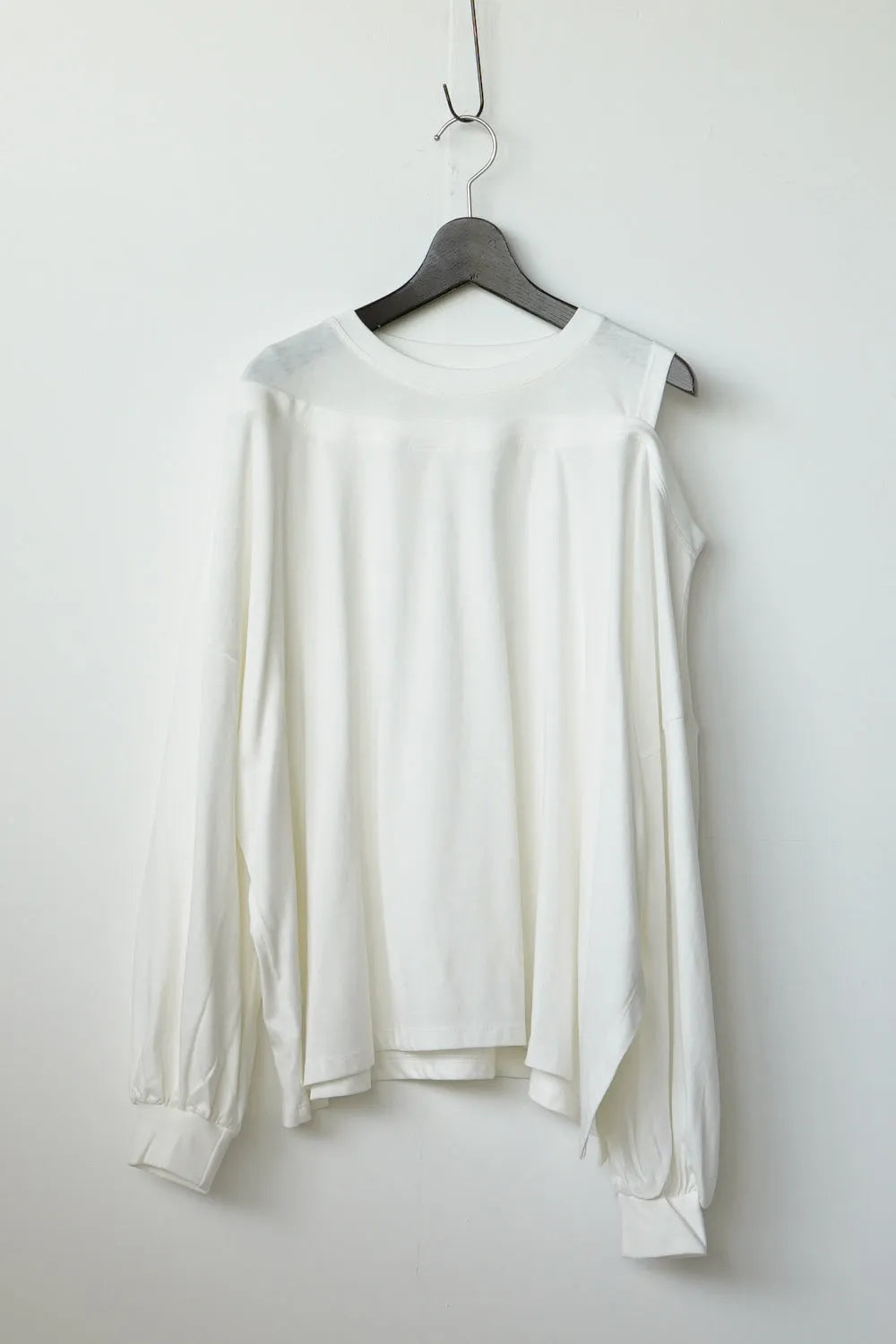 ワンショルオープンカットソー