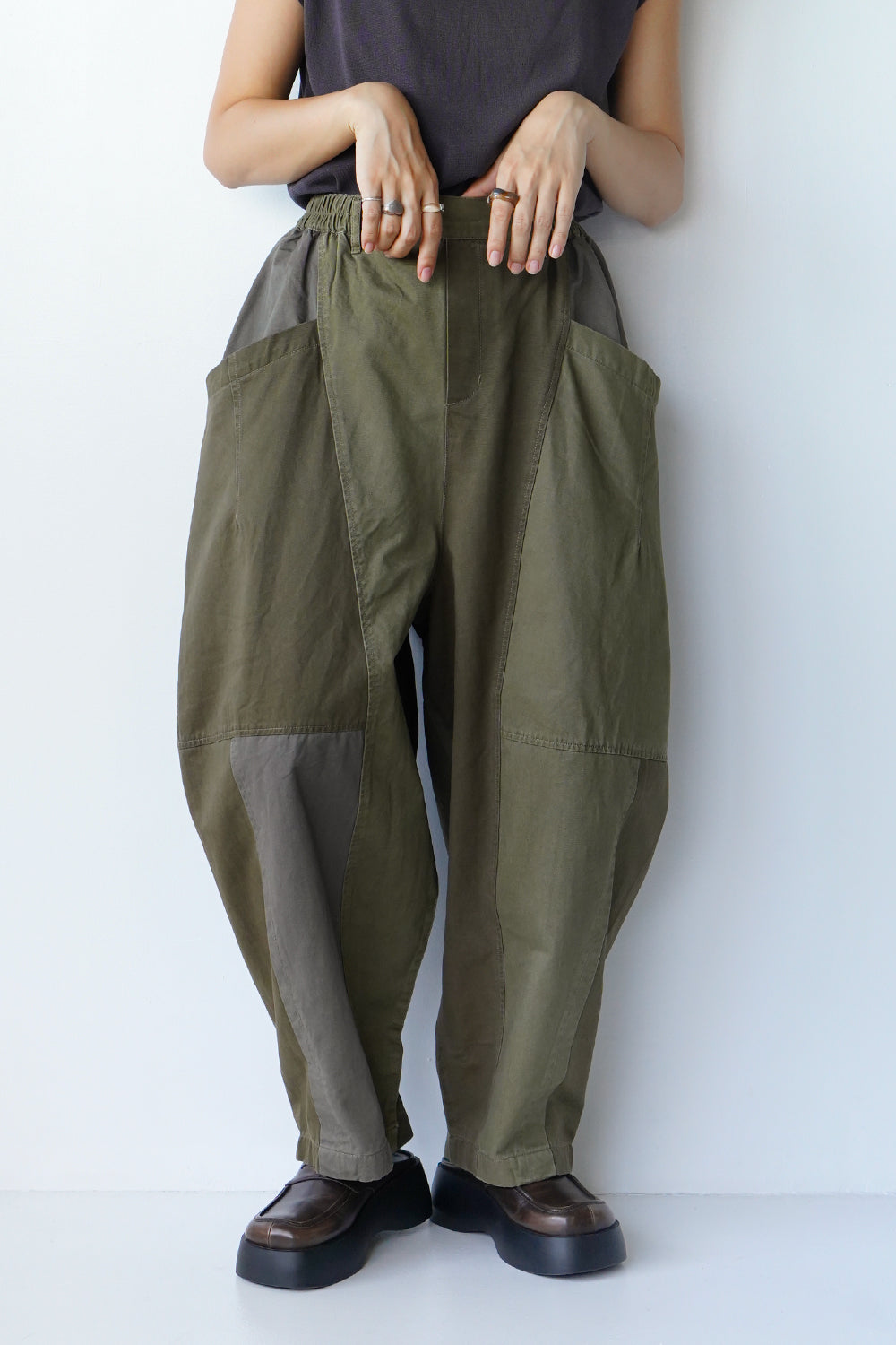 ヨークポケットストレッチパンツ【LILA n’ citta】 LILA n' citta】ヨークポケットストレッチパンツ – LILA & CITTA